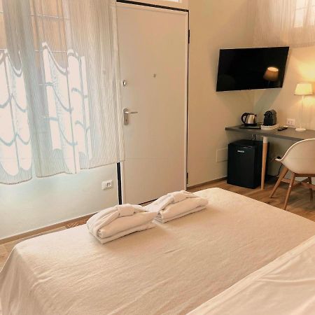 ホテル Bed In Bo San Carlo ボローニャ エクステリア 写真